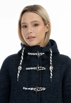 Schmuddelwedda Cappotto Corto - Marine Melange 9 Schmuddelwedda Cappotto Corto - Marine Melange -Schmuddelwedda 019f027463fe4041a1b247a8e7c7f048 scaled