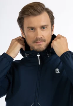 Schmuddelwedda BridgeportImpermeabileMarine Uomo Giacche WD222T0AW-K11 -Schmuddelwedda 160b745d95394ff5bf53172e9cbb27fa scaled