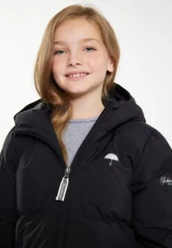 Schmuddelwedda Cappotto InvernaleSchwarz Bambini Abbigliamento Outwear WD223L00A-Q11 -Schmuddelwedda 1ef9d0accc504ec282608a4877a7a1fd scaled