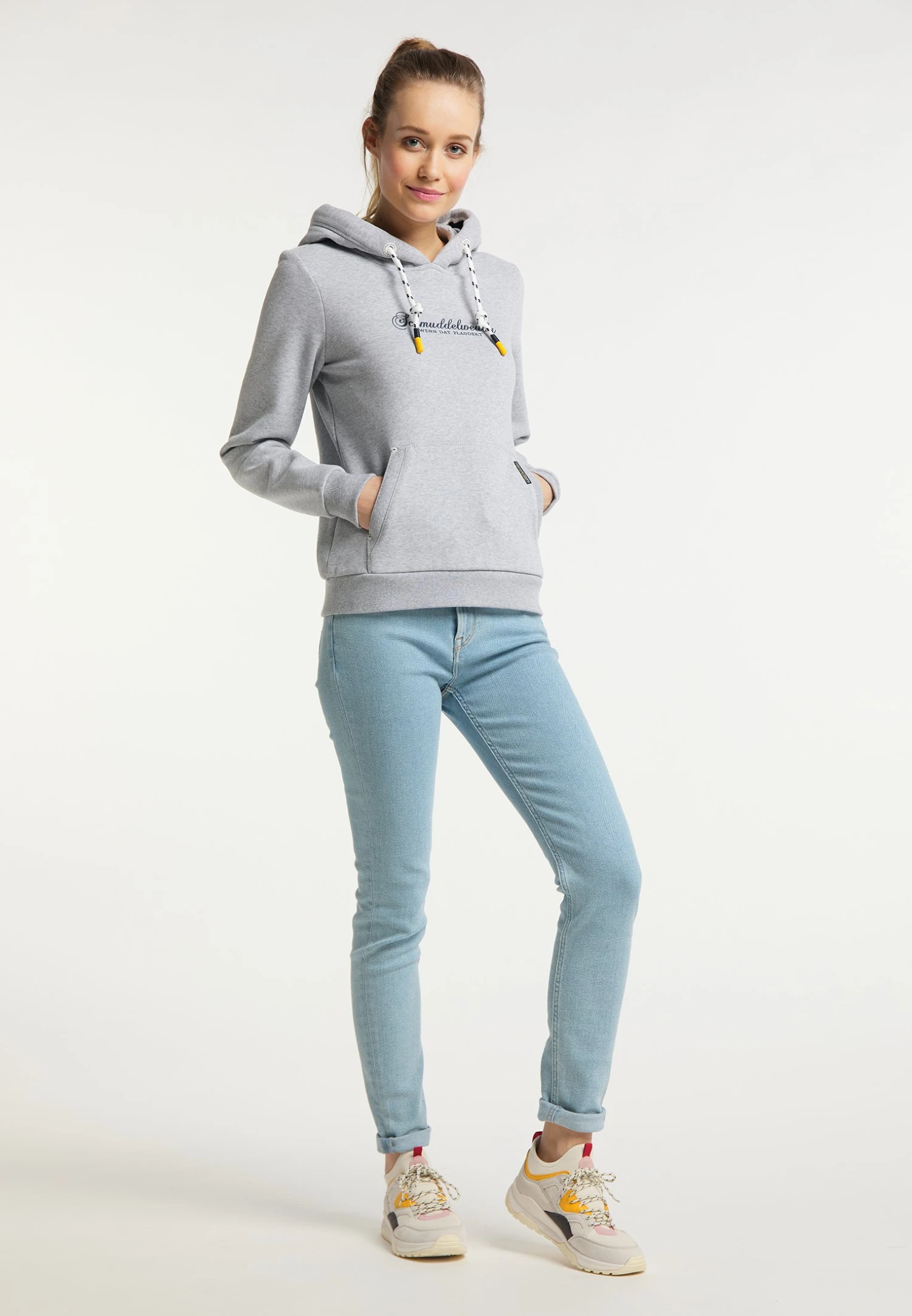 Schmuddelwedda Felpa Con CappuccioHellgrau Melange Donna Felpe WD221J03F-C11 2 Schmuddelwedda Felpa Con CappuccioHellgrau Melange Donna Felpe WD221J03F-C11 - immagine 2