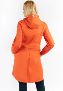 Schmuddelwedda RegenParkaOrangerot Donna Cappotti WD221U0OJ-H13 -Schmuddelwedda 59d30f2074b84de6a89c8982462c76e1 scaled