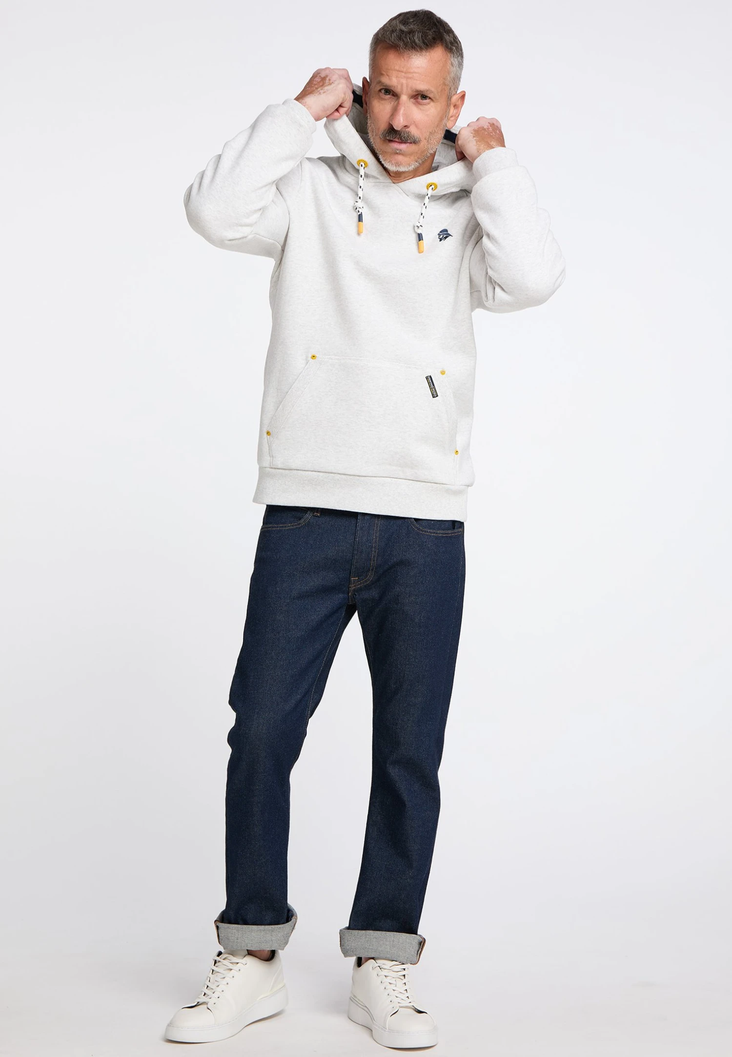 Schmuddelwedda Felpa Con CappuccioWollweiss Melange Uomo Maglieria E Felpe WD222S02R-A12 2 Schmuddelwedda Felpa Con CappuccioWollweiss Melange Uomo Maglieria E Felpe WD222S02R-A12 - immagine 2