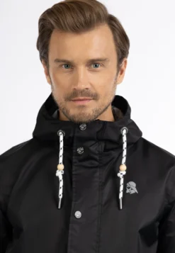 Schmuddelwedda ImpermeabileSchwarz Uomo Giacche WD222T0AE-Q11 8 Schmuddelwedda ImpermeabileSchwarz Uomo Giacche WD222T0AE-Q11 -Schmuddelwedda 7f3b2c13b1054d18a79ac3237fe28630 scaled