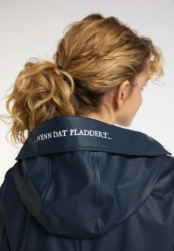 Schmuddelwedda Regen IncusParkaMarine Weiss Donna Cappotti WD221U0RI-K12 8 Schmuddelwedda Regen IncusParkaMarine Weiss Donna Cappotti WD221U0RI-K12 -Schmuddelwedda 9534bafd874745988ba447c43004cfe9