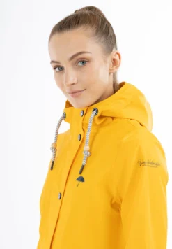 Schmuddelwedda RegenImpermeabileSunny Yellow Donna Cappotti WD221U0K4-E16 8 Schmuddelwedda RegenImpermeabileSunny Yellow Donna Cappotti WD221U0K4-E16 -Schmuddelwedda ac4f76b2f3834cd2860b3a0eb1bc406b scaled