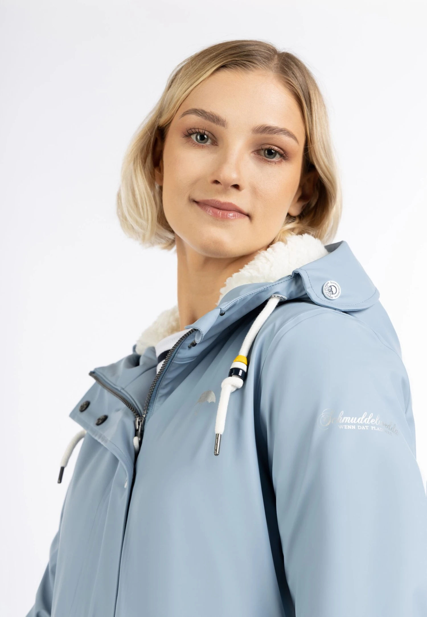 Schmuddelwedda Regenmantel Mit Webpelzfutter In Teddyoptik Kilata - Parka - Hellblau 4 Schmuddelwedda Regenmantel Mit Webpelzfutter In Teddyoptik Kilata - Parka - Hellblau - immagine 4