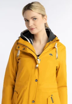 Schmuddelwedda AltiplanoImpermeabileMustard Yellow Donna Cappotti WD221U0N5-E12 -Schmuddelwedda c75e4388b93843ebada57537d4cf8027 scaled