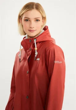 Schmuddelwedda IncusImpermeabileZiegelrot Donna Giacche E Blazer WD221U0RN-G11 8 Schmuddelwedda IncusImpermeabileZiegelrot Donna Giacche E Blazer WD221U0RN-G11 -Schmuddelwedda ddbe5f2b164d4e488aa1306d8a9149b3 scaled