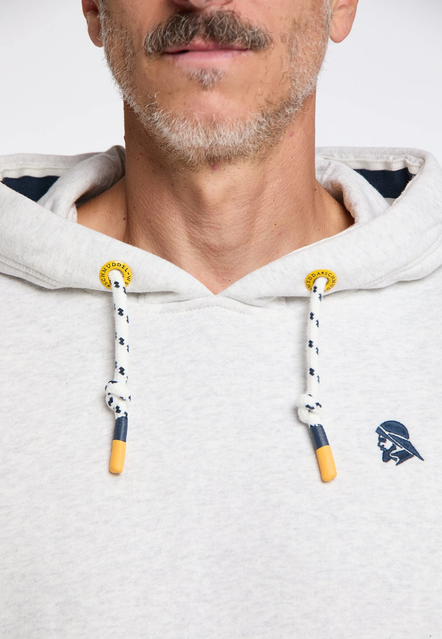 Schmuddelwedda Felpa Con CappuccioWollweiss Melange Uomo Maglieria E Felpe WD222S02R-A12 4 Schmuddelwedda Felpa Con CappuccioWollweiss Melange Uomo Maglieria E Felpe WD222S02R-A12 - immagine 4