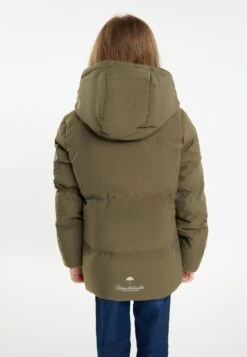 Schmuddelwedda Cappotto InvernaleMilitäroliv Bambini Abbigliamento Outwear WD223L00A-N11 7 Schmuddelwedda Cappotto InvernaleMilitäroliv Bambini Abbigliamento Outwear WD223L00A-N11 -Schmuddelwedda eecf361cf0eb4dca8f583c864c724541 scaled
