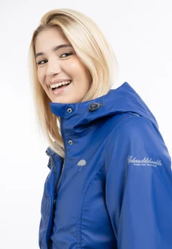 Schmuddelwedda RegenParkaRoyal Blue Donna Cappotti WD221U0OJ-K13 8 Schmuddelwedda RegenParkaRoyal Blue Donna Cappotti WD221U0OJ-K13 -Schmuddelwedda f04e39fde5dc4ba888ebebaa5c51e45a scaled