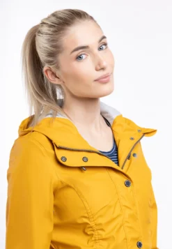 Schmuddelwedda RegenParkaMustard Yellow Donna Giacche E Blazer WD221U0OJ-E11 -Schmuddelwedda f2ee89758ed041c2b4a07fb77fed48b4 scaled