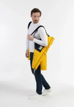 Schmuddelwedda YepaGiacca Da Mezza StagioneDunkelgelb Uomo Giacche WD222T0BI-E11 -Schmuddelwedda f7cca06076e048a7b3f179e3e071c054 scaled